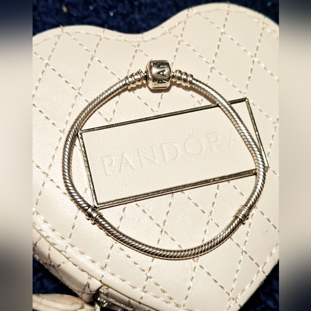 Pandora Moments Snake Chain Barrel Clasp Sterling Silver Bracelet Length 7"
